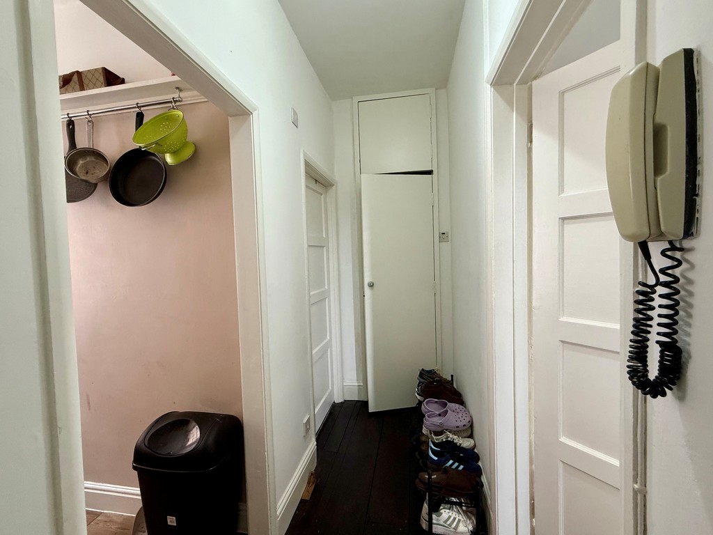 1 bed flat for sale in Oxford Road, Exeter 5