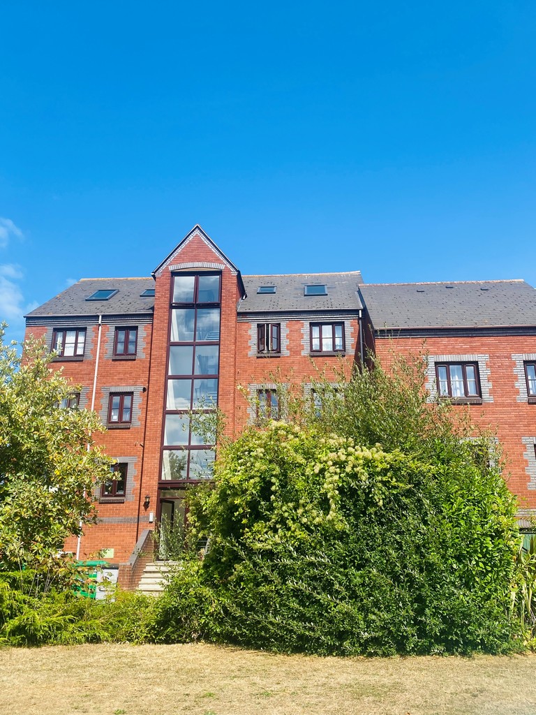 2 bed flat for sale in River Meadows, Water Lane, Exeter, EX2