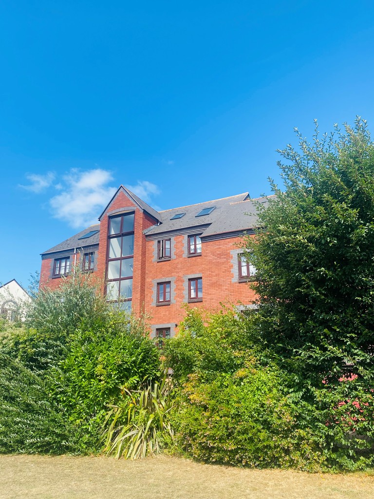 2 bed flat for sale in River Meadows, Water Lane, Exeter  - Property Image 15