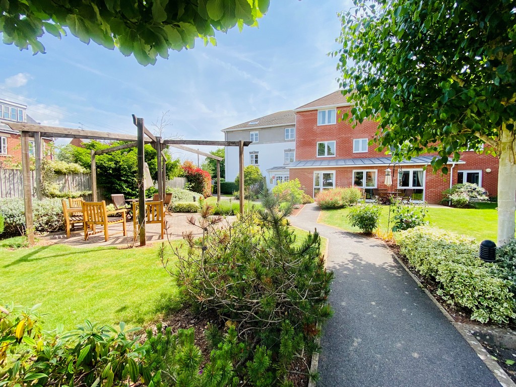 1 bed flat for sale in Butts Road, Exeter, EX2