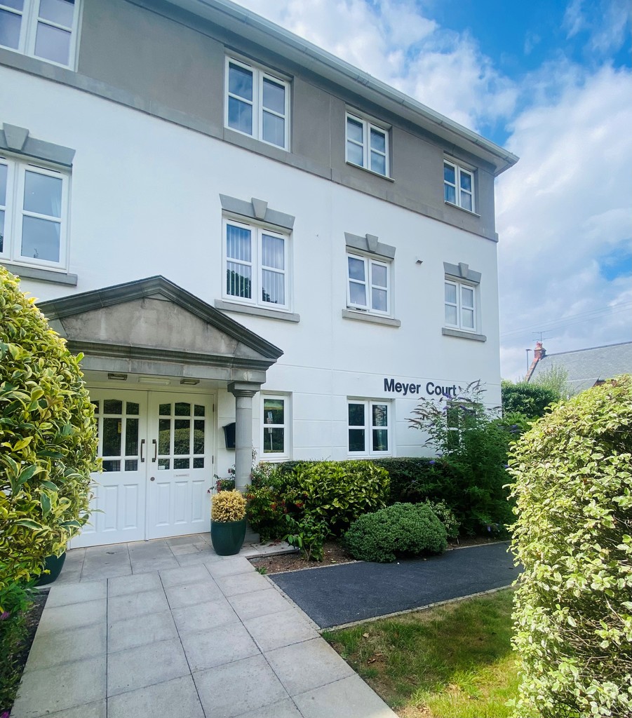 1 bed flat for sale in Butts Road, Exeter, EX2