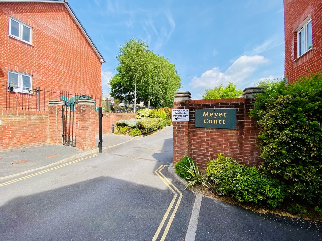 1 bed flat for sale in Butts Road, Exeter  - Property Image 15