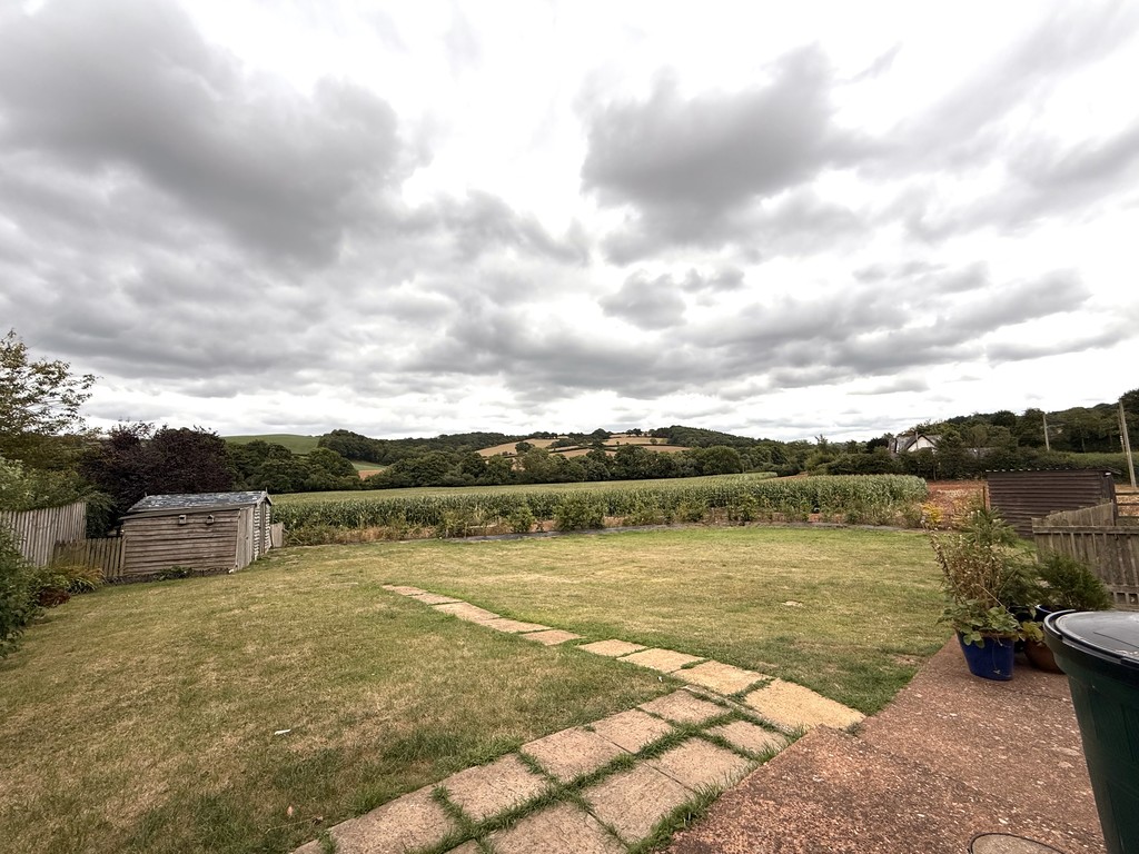 3 bed house to rent  - Property Image 25