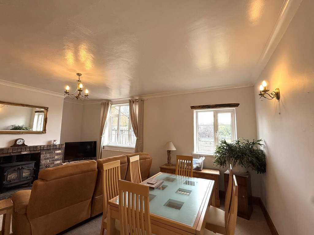 3 bed house to rent  - Property Image 8