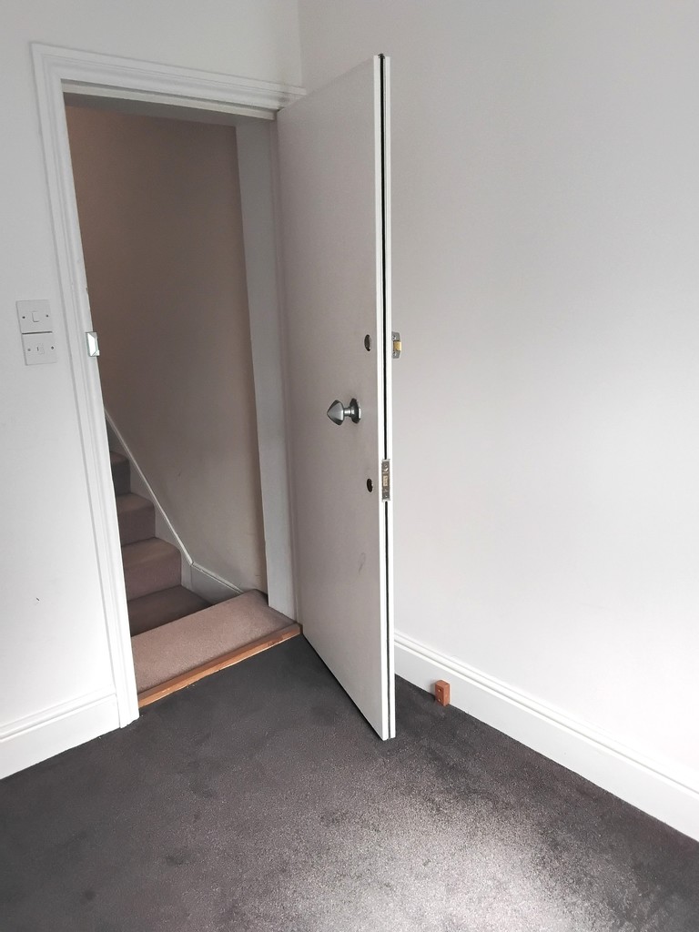 1 bed flat for sale  - Property Image 12