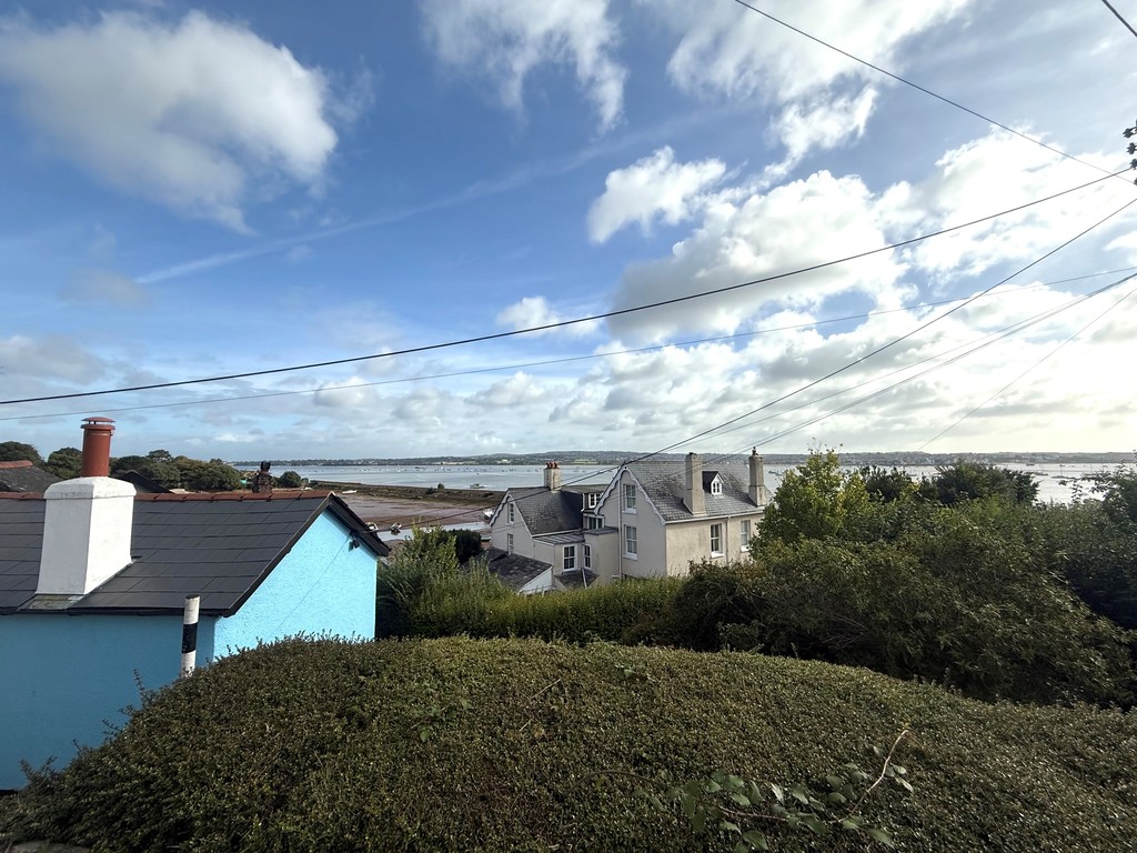 2 bed house to rent 17