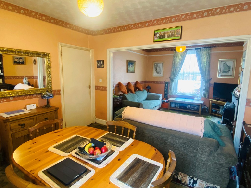 3 bed house for sale  - Property Image 7
