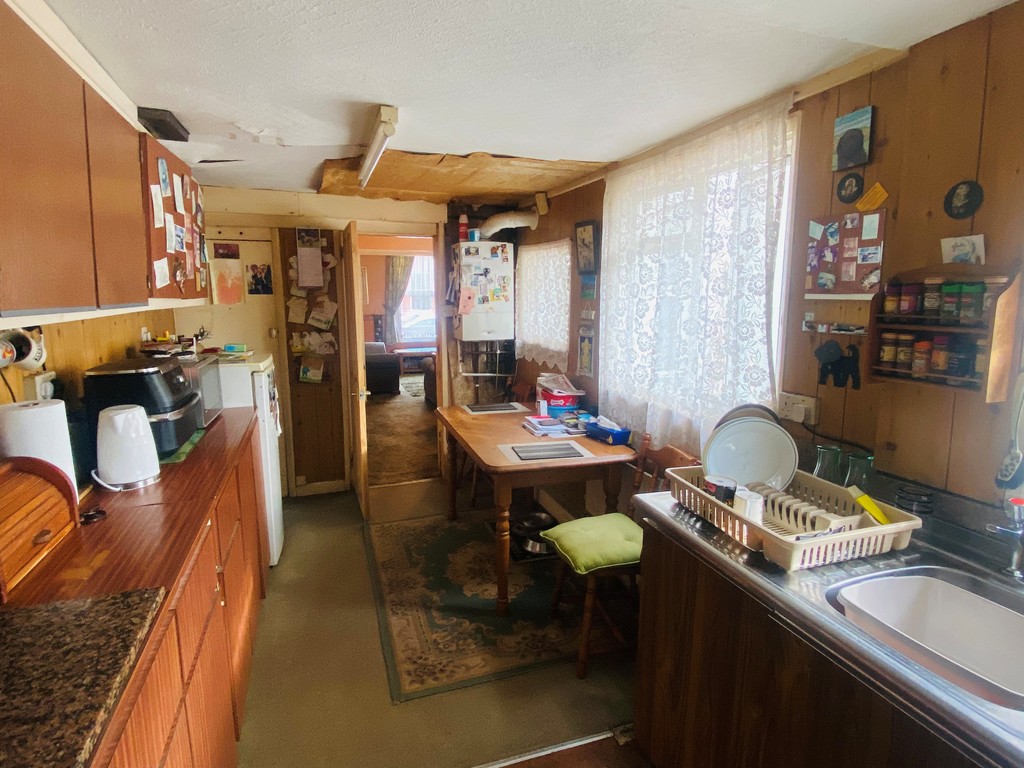 3 bed house for sale  - Property Image 8