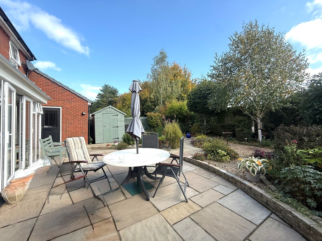 4 bed house for sale  - Property Image 35