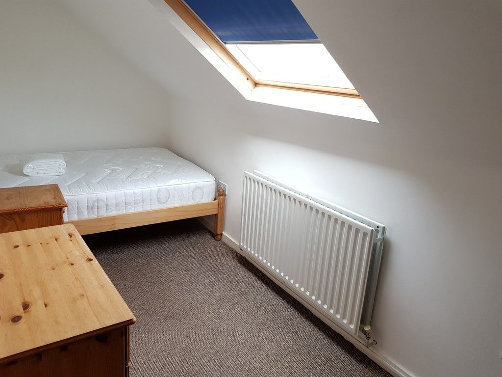 9 bed house to rent in Union Road, Exeter 5