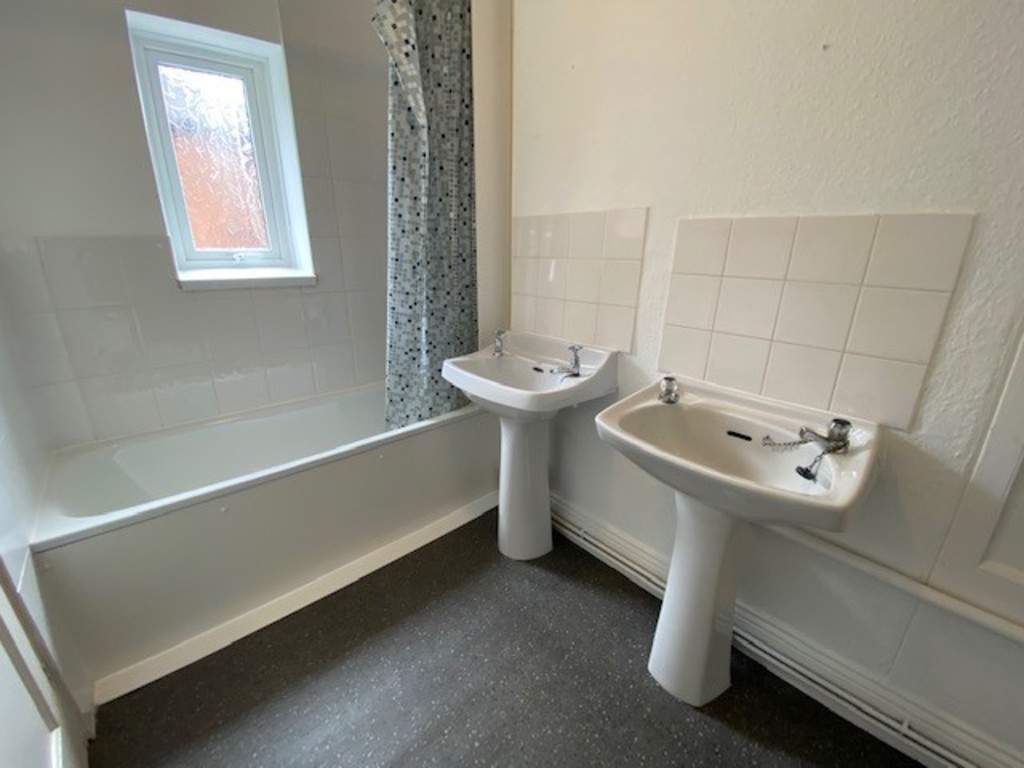 7 bed house to rent in St James Road, Exeter  - Property Image 17