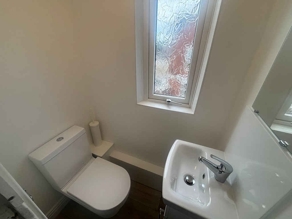 7 bed house to rent in St James Road, Exeter  - Property Image 21