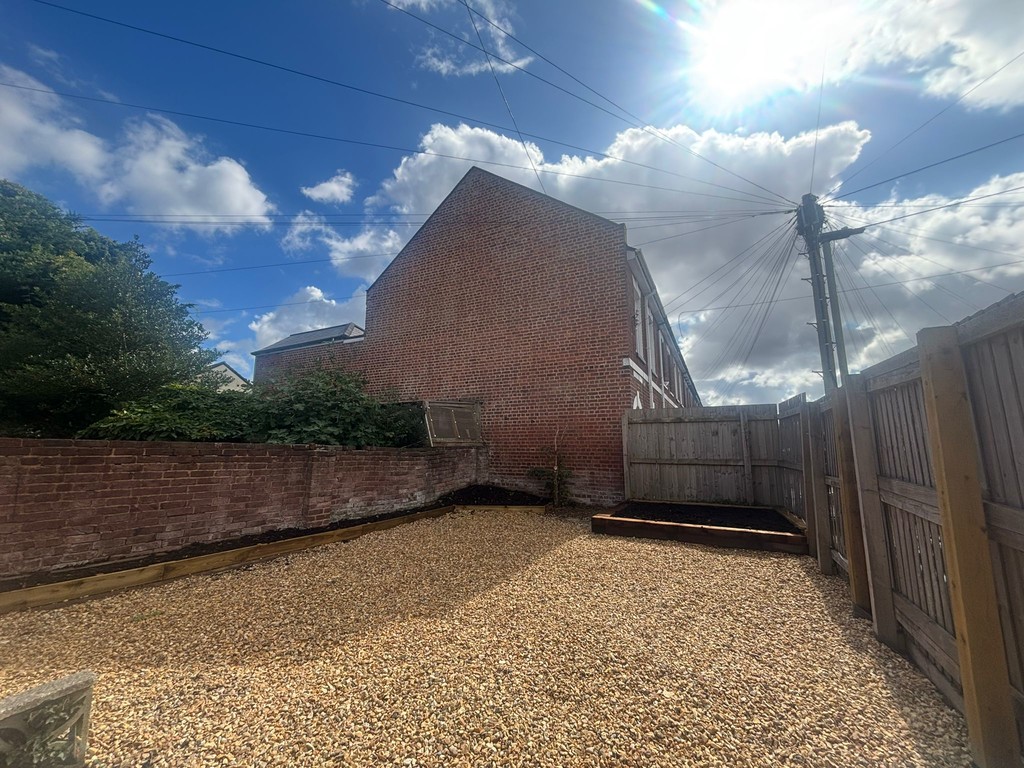 7 bed house to rent in St James Road, Exeter  - Property Image 25