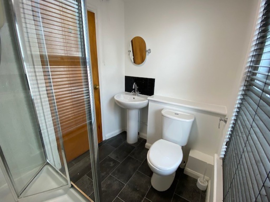 6 bed house to rent in Howell Road, Exeter  - Property Image 12