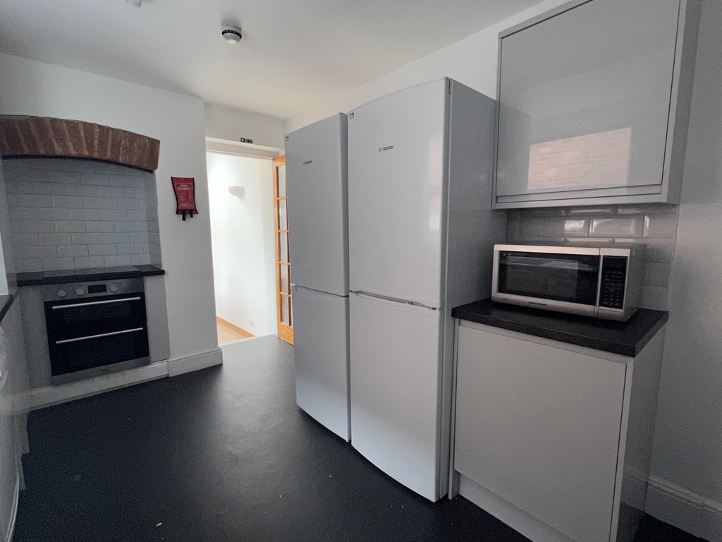 6 bed house to rent in Howell Road, Exeter  - Property Image 7