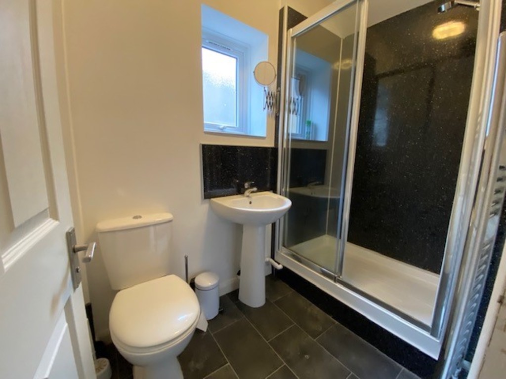 4 bed house to rent in Howell Road, Exeter  - Property Image 7