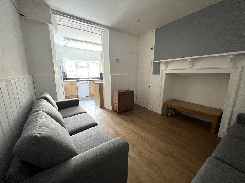 6 bed house to rent in Longbrook Street, Exeter  - Property Image 1