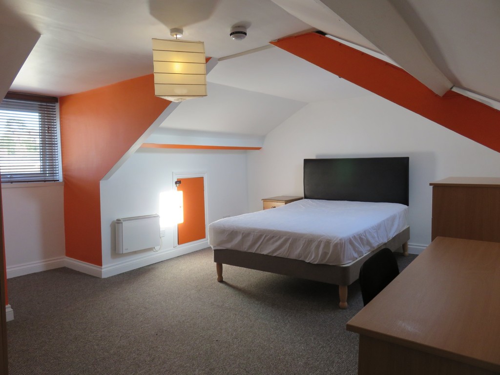 6 bed house to rent in Longbrook Street, Exeter  - Property Image 12