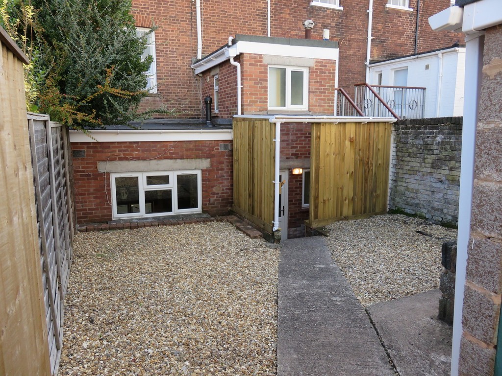 6 bed house to rent in Longbrook Street, Exeter 16