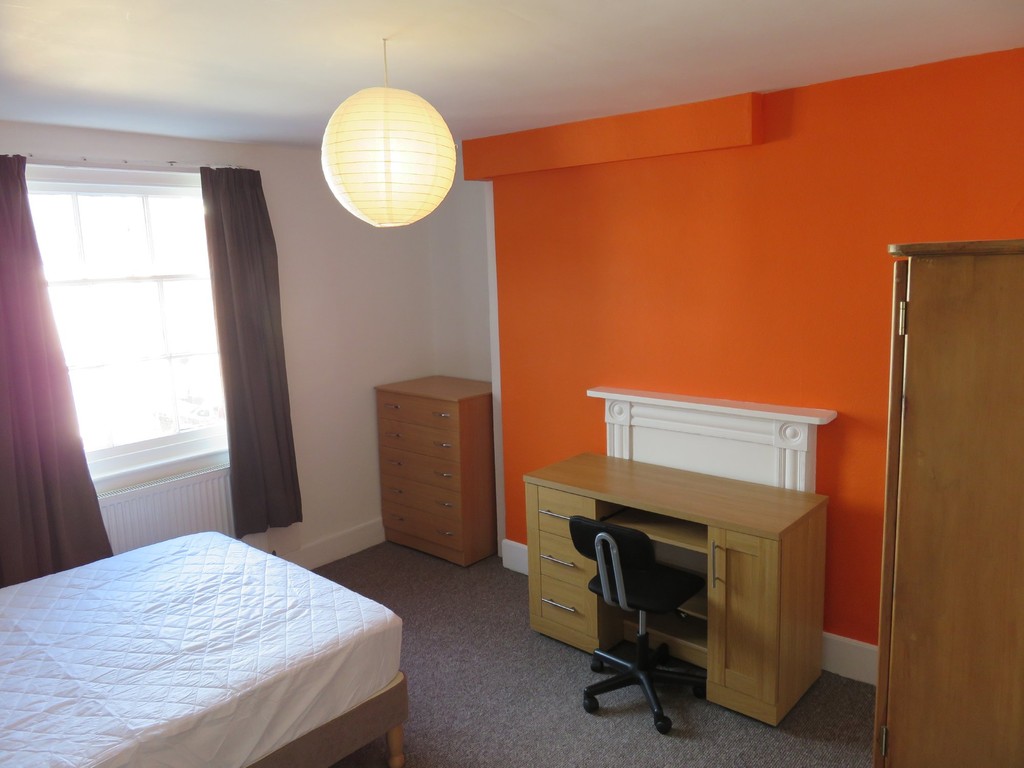 6 bed house to rent in Longbrook Street, Exeter  - Property Image 10