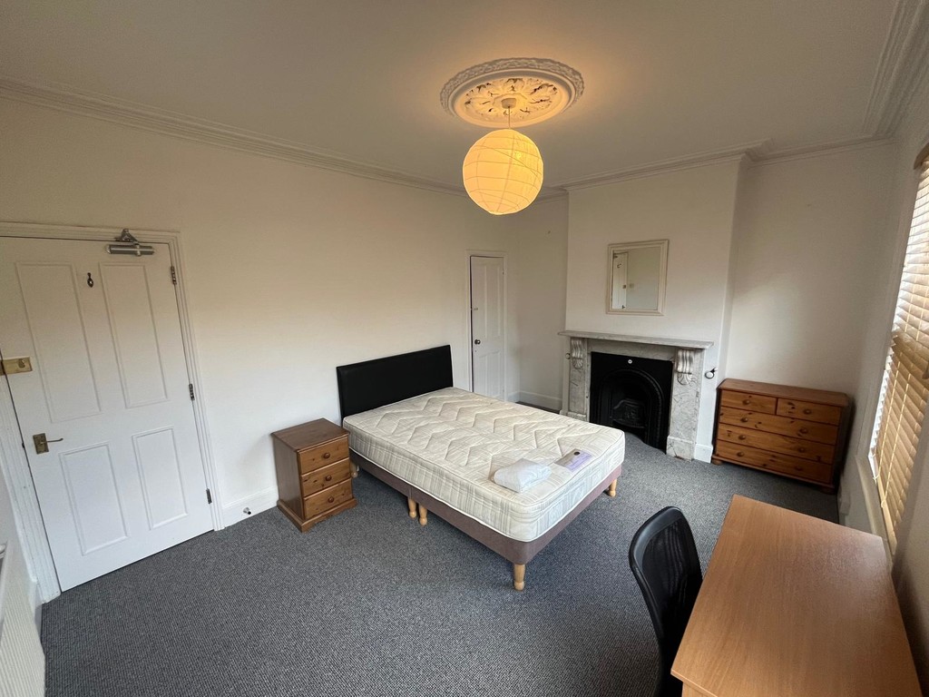 5 bed house to rent in Longbrook Street, Exeter  - Property Image 15