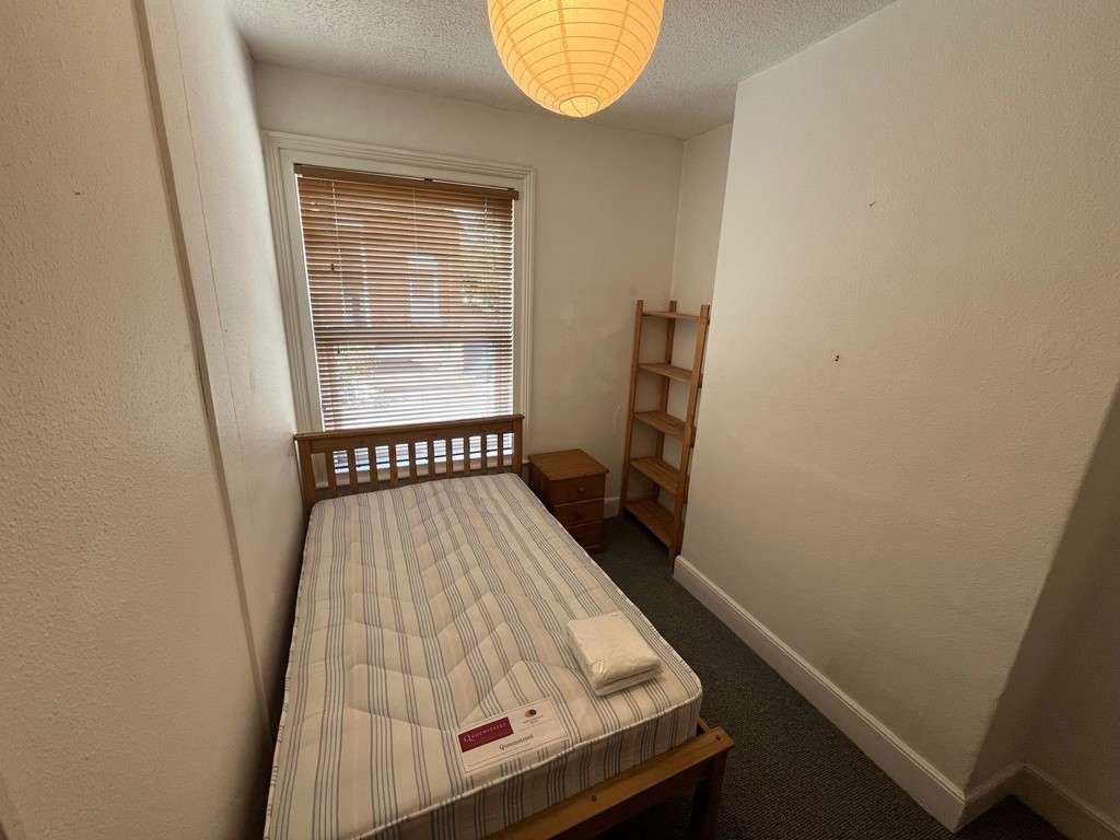 5 bed house to rent in Longbrook Street, Exeter  - Property Image 18