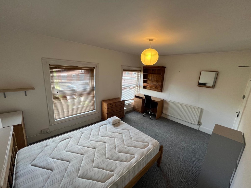 5 bed house to rent in Longbrook Street, Exeter 26