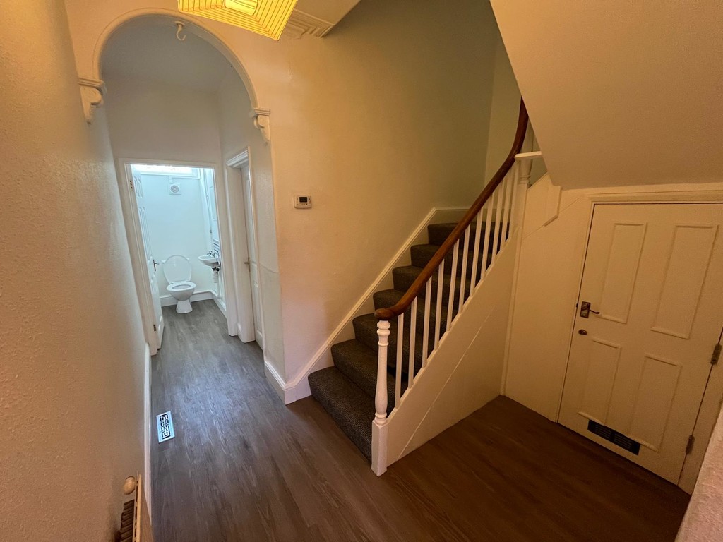 5 bed house to rent in Longbrook Street, Exeter 4