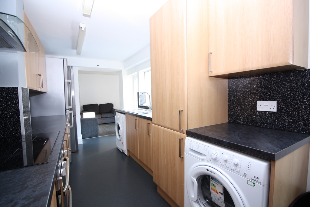 5 bed house to rent in Longbrook Street, Exeter 7