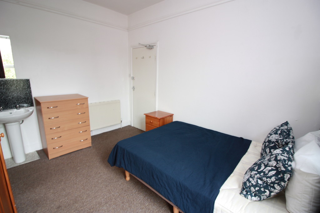 6 bed house to rent in Prospect Park, Exeter  - Property Image 11