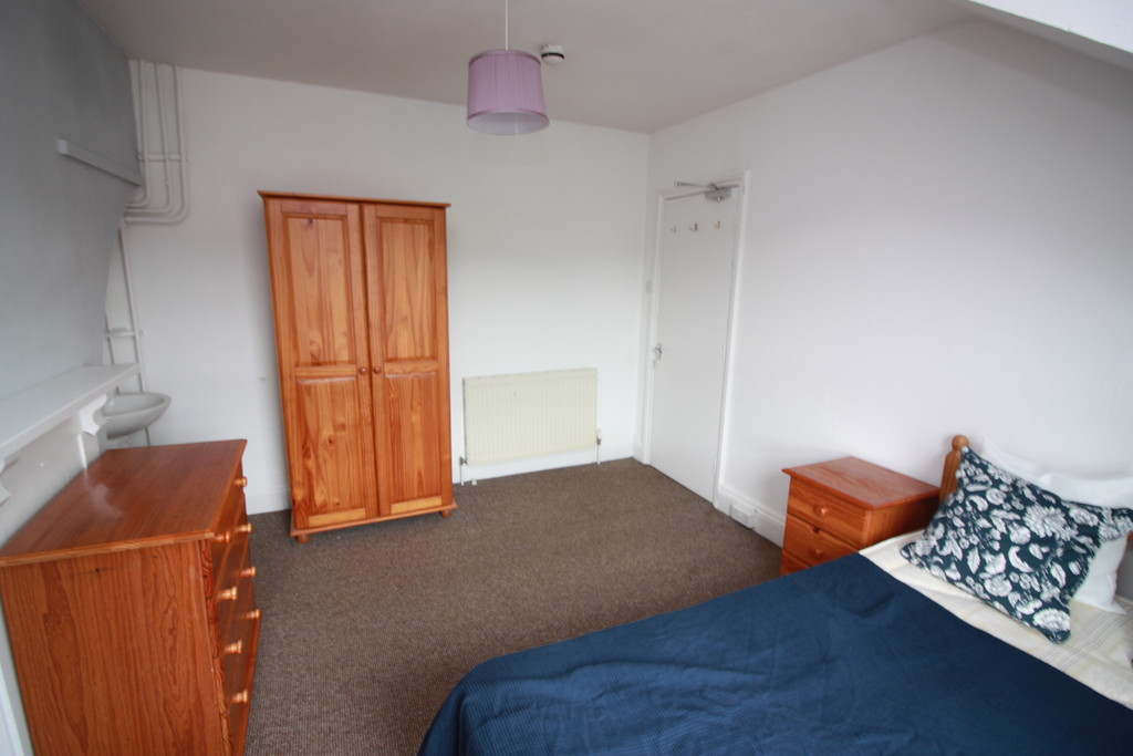 6 bed house to rent in Prospect Park, Exeter 12