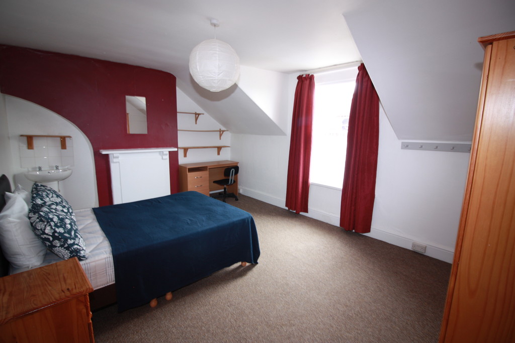 6 bed house to rent in Prospect Park, Exeter 13