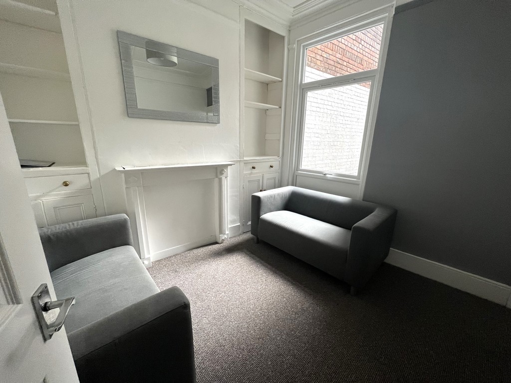 4 bed house to rent in Well Street, Exeter  - Property Image 4