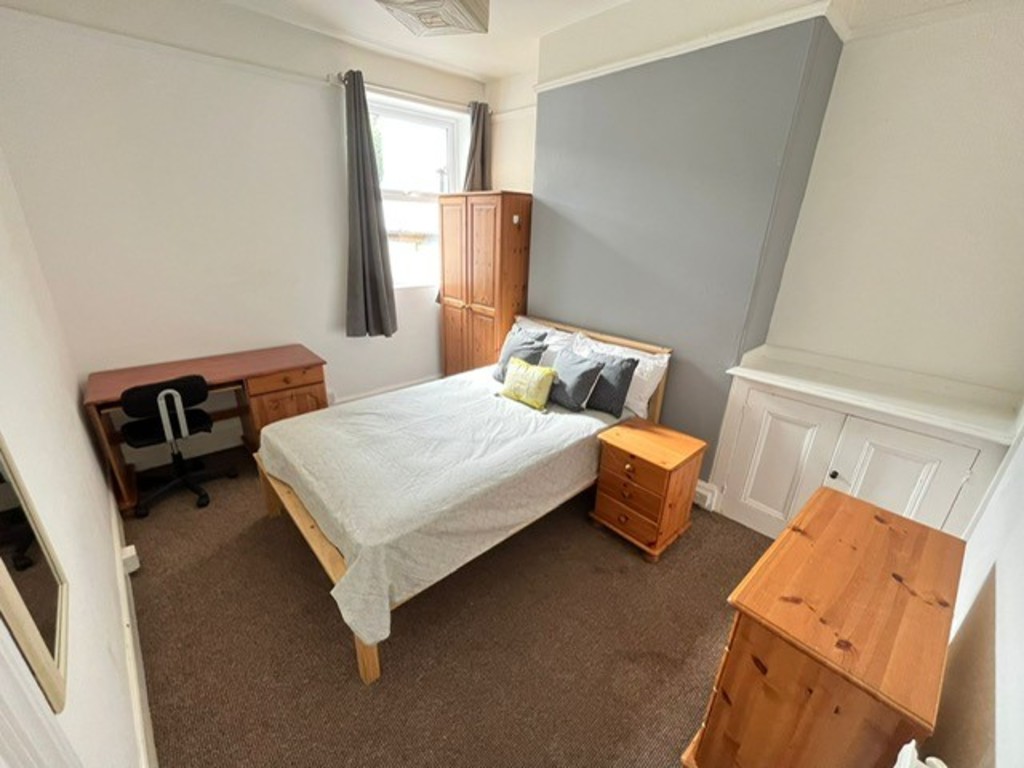 6 bed house to rent in Oxford Road, Exeter  - Property Image 13