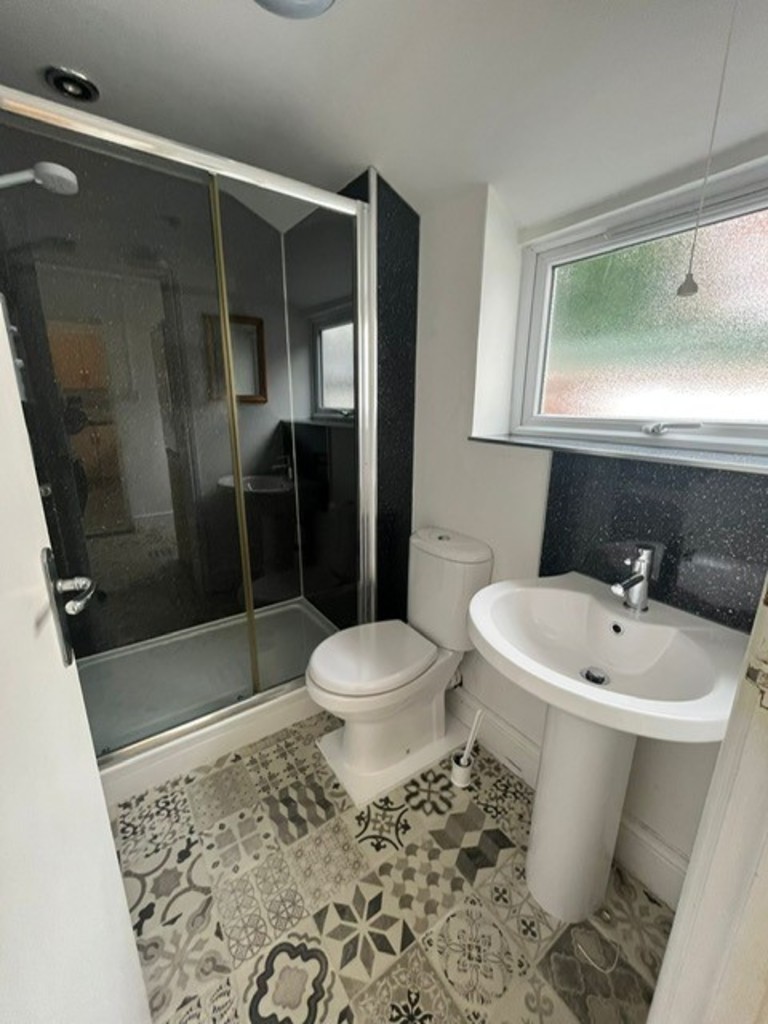 6 bed house to rent in Oxford Road, Exeter 15