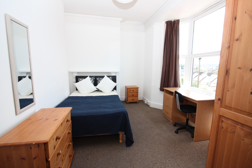6 bed house to rent in Oxford Road, Exeter 10