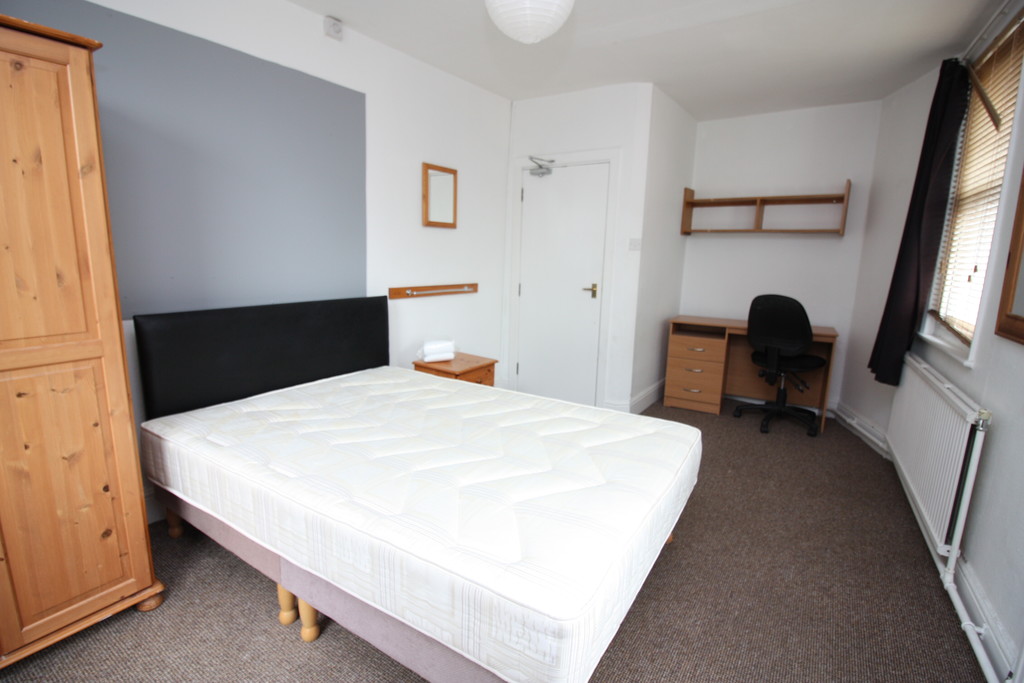 8 bed house to rent in Pennsylvania Road, Exeter 11