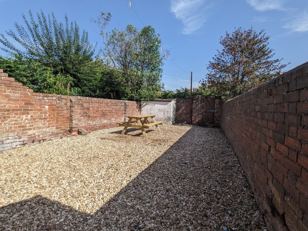 7 bed house to rent in Old Tiverton Road, Exeter 20