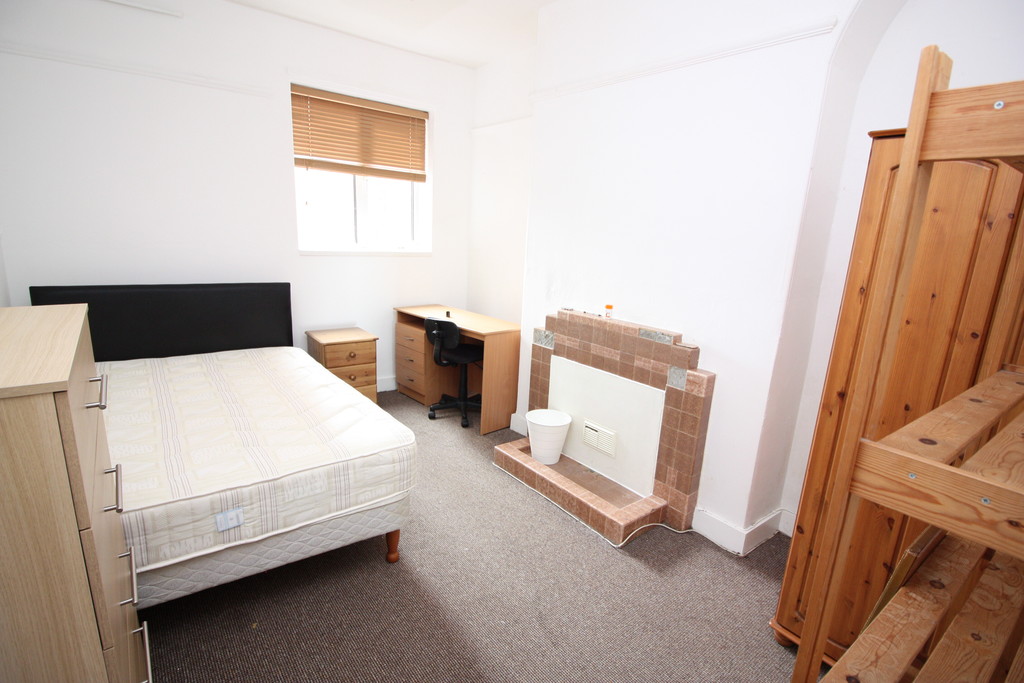 7 bed house to rent in Old Tiverton Road, Exeter 6