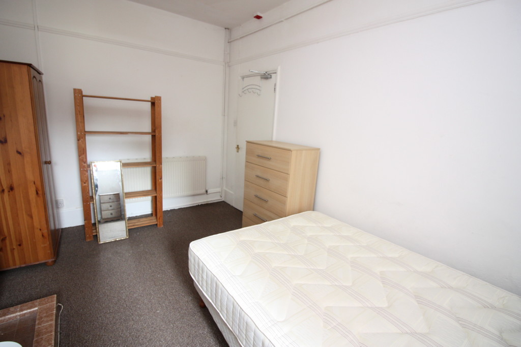 7 bed house to rent in Old Tiverton Road, Exeter  - Property Image 7