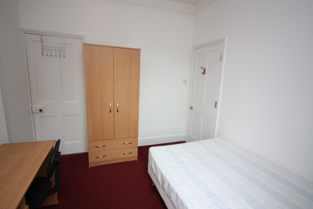 6 bed house to rent in Powderham Crescent, Exeter  - Property Image 13