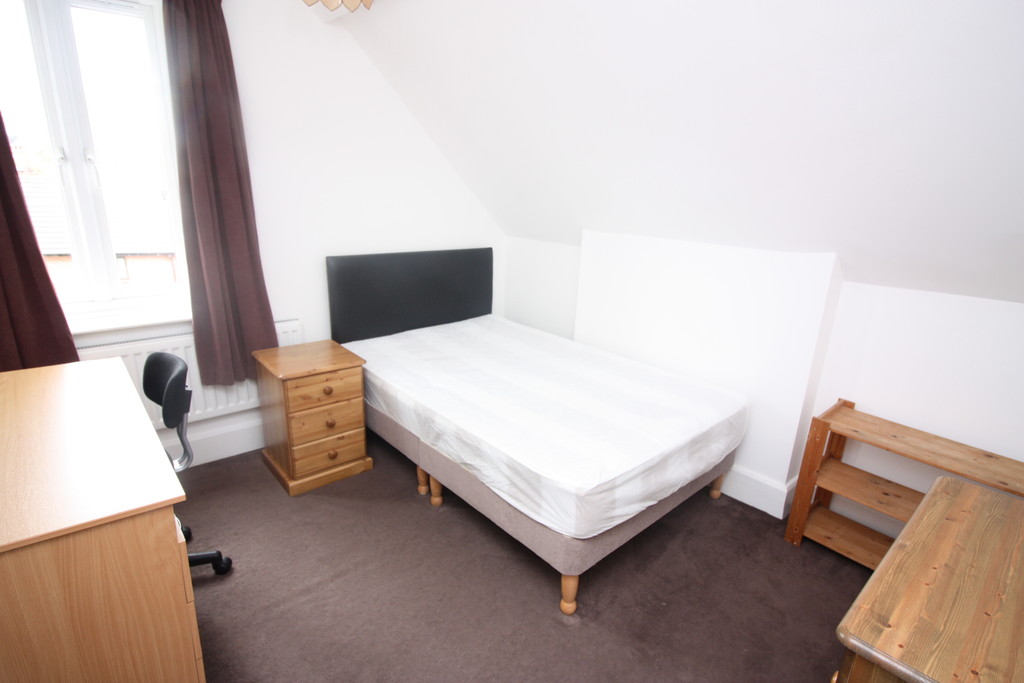 6 bed house to rent in Powderham Crescent, Exeter  - Property Image 14