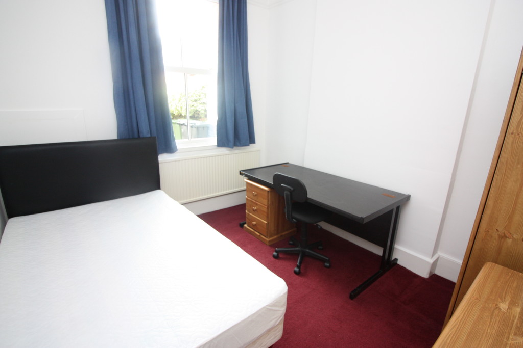 6 bed house to rent in Powderham Crescent, Exeter 10
