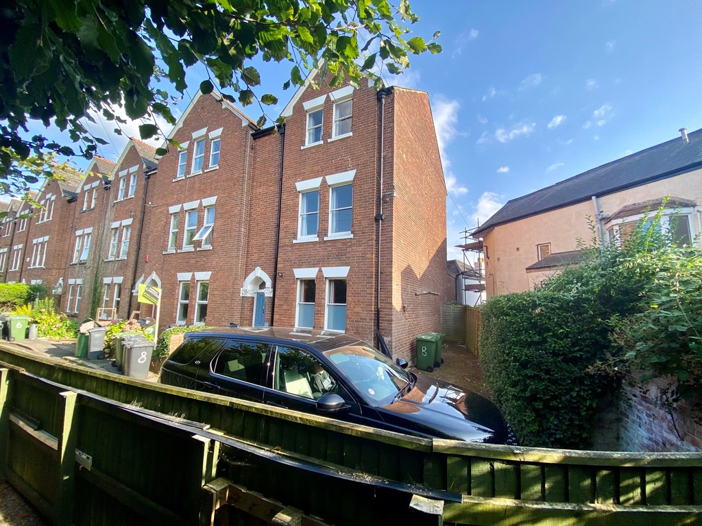 7 bed house to rent in Woodbine Terrace, Exeter  - Property Image 1