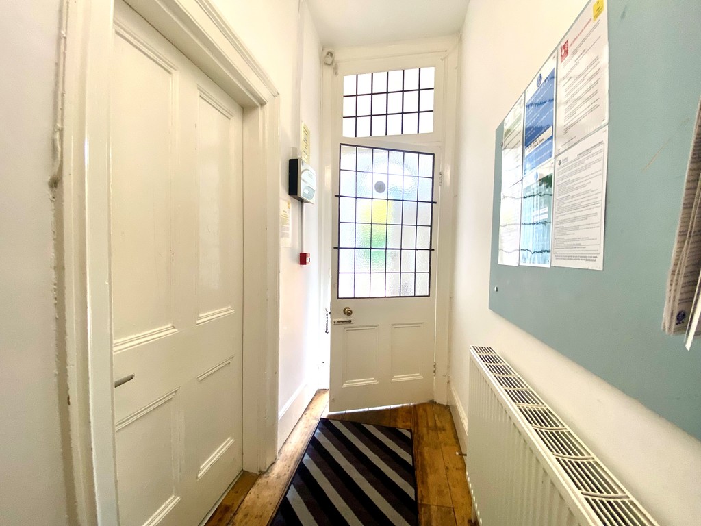7 bed house to rent in Woodbine Terrace, Exeter  - Property Image 2