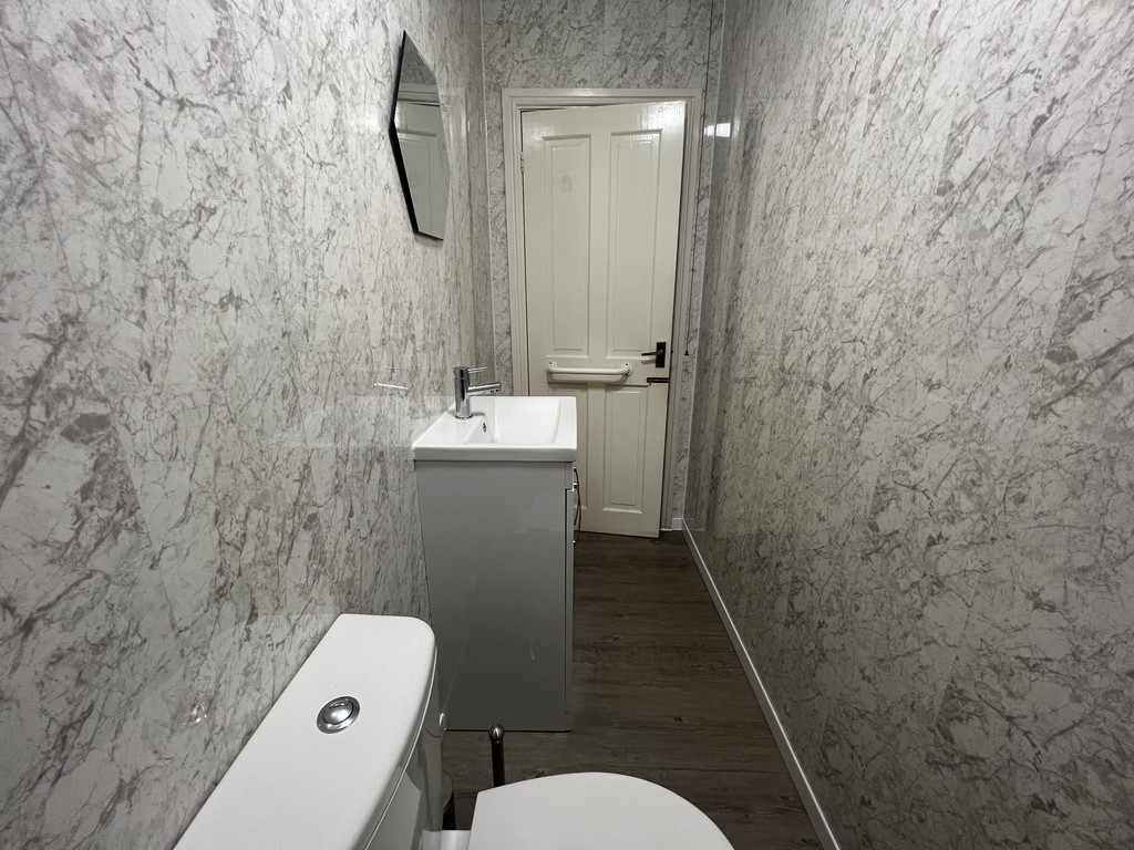 4 bed house to rent in Rosebery Road, Exeter 13