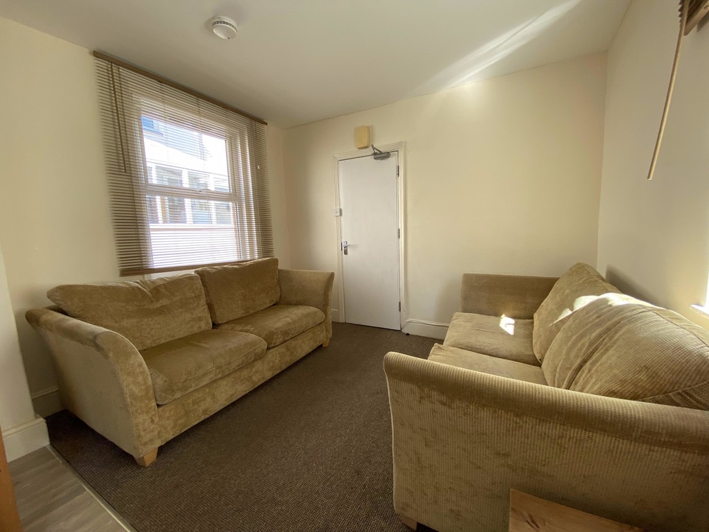 5 bed house to rent in Morley Road, Exeter  - Property Image 3