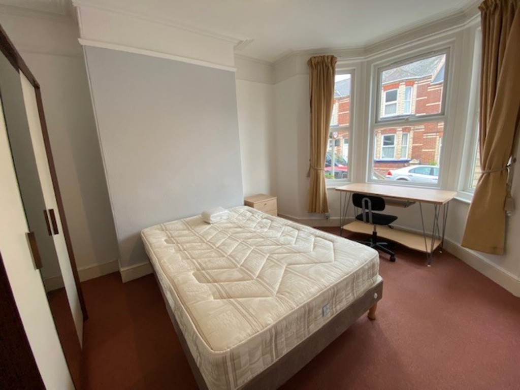 5 bed house to rent in Priory Road, Exeter  - Property Image 7