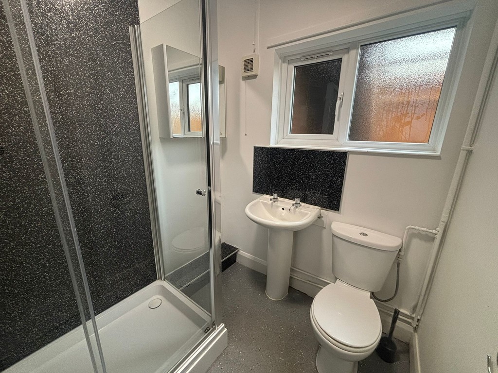 6 bed house to rent in Leighton Terrace, Exeter 6