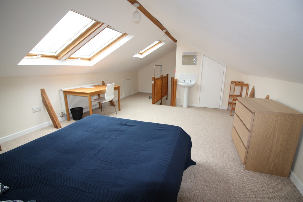6 bed house to rent in Union Road, Exeter 12